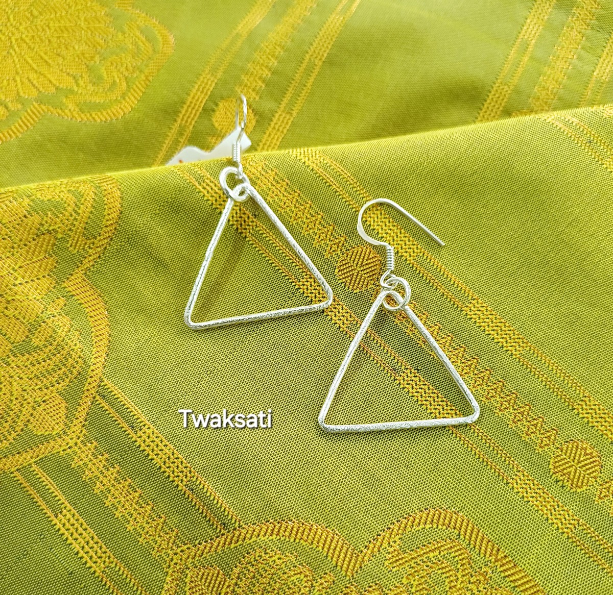 Twaksati 925 Pure Silver Trikona Muse